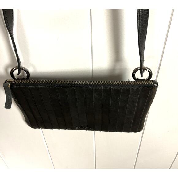 Abbacino Black Folded Leather Very Soft Crossbody with Detachable Strap - Picture 2 of 6